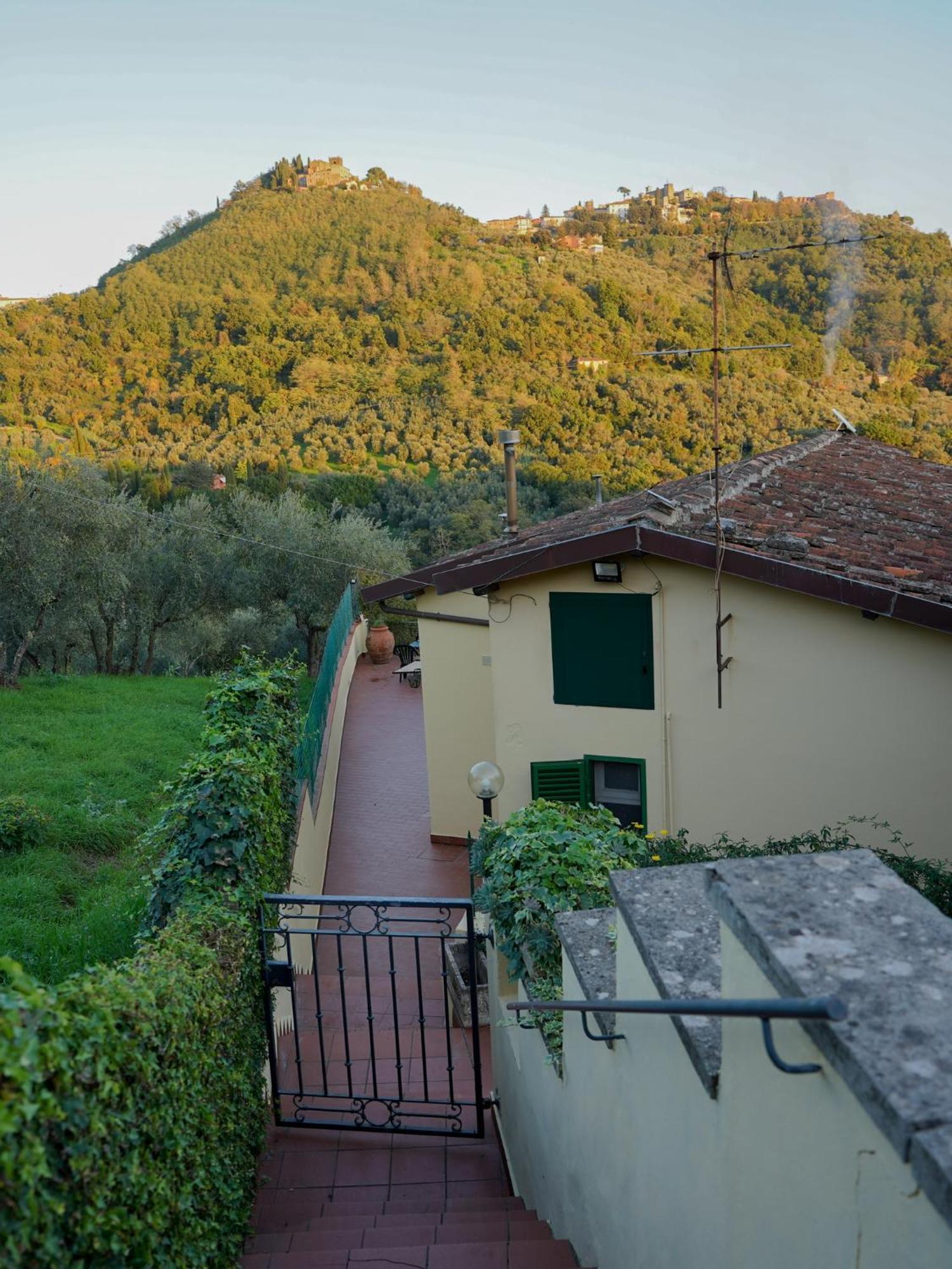 Casa Natalina Villa Montecatini Terme Exterior photo